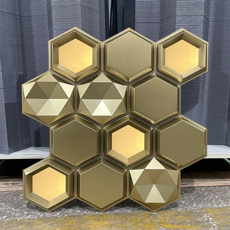 Zejing 3D PVC DIY Wall Panels for Indoor Use New Design Mirror Gold with Waterproof Zero Formaldehyde Features Customizable Modern  TD084香槟金镜面金1.jpg