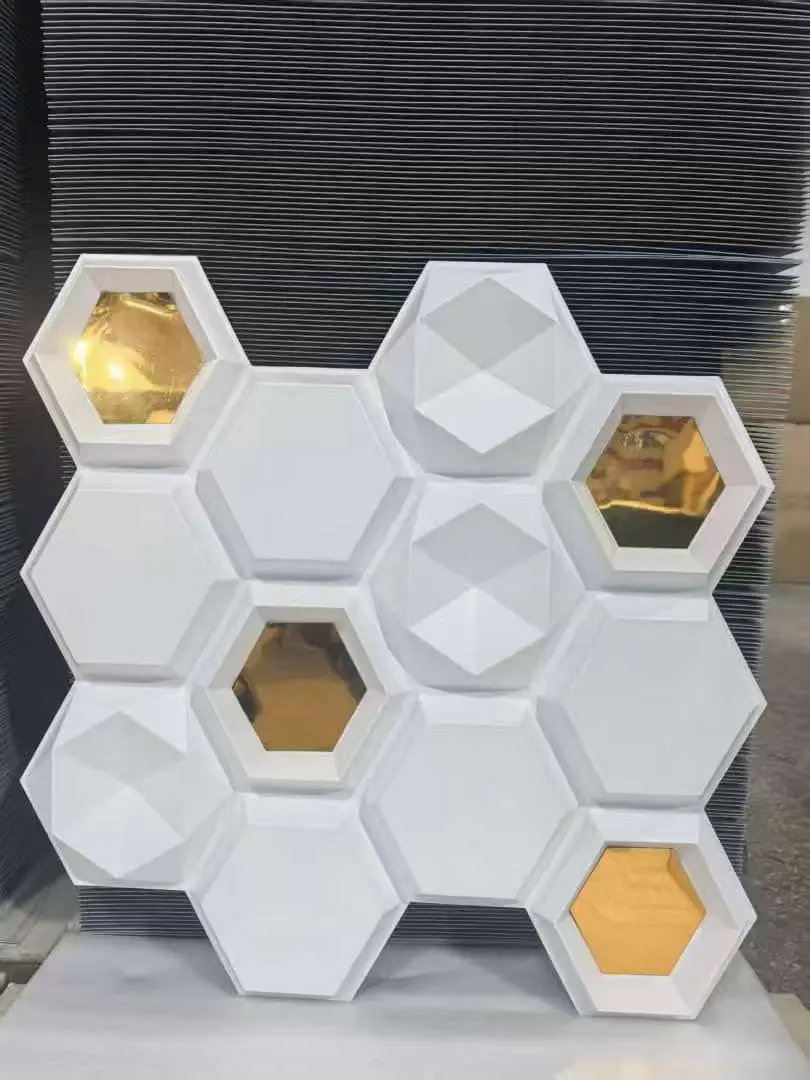 Zejing 3D PVC DIY Wall Panels for Indoor Use New Design Mirror Gold with Waterproof Zero Formaldehyde Features Customizable Modern  TD084白色镜面金 (2).jpg