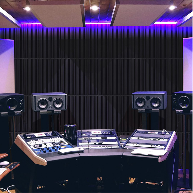 D167--black pvc 3d wall panel (1).jpg